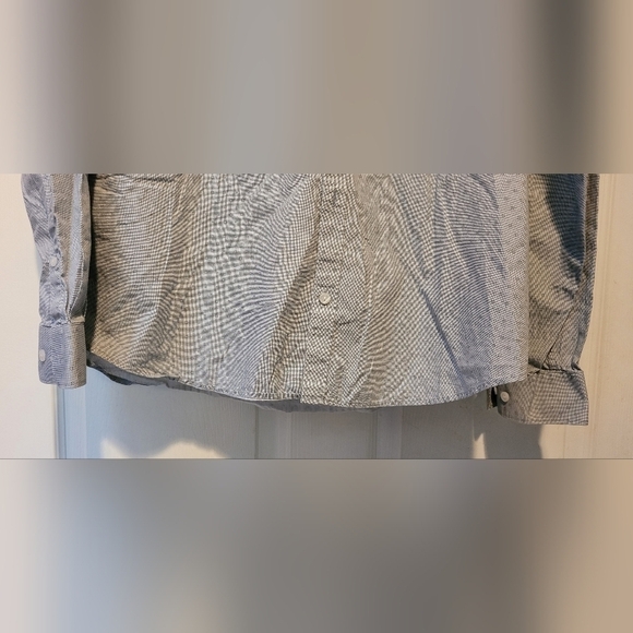 $60 Men's Calvin Klein Gray Checkered Pattern Casual Button Down Long Sleeve XL - Picture 3 of 11